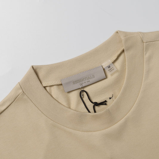 Essential t-shirt